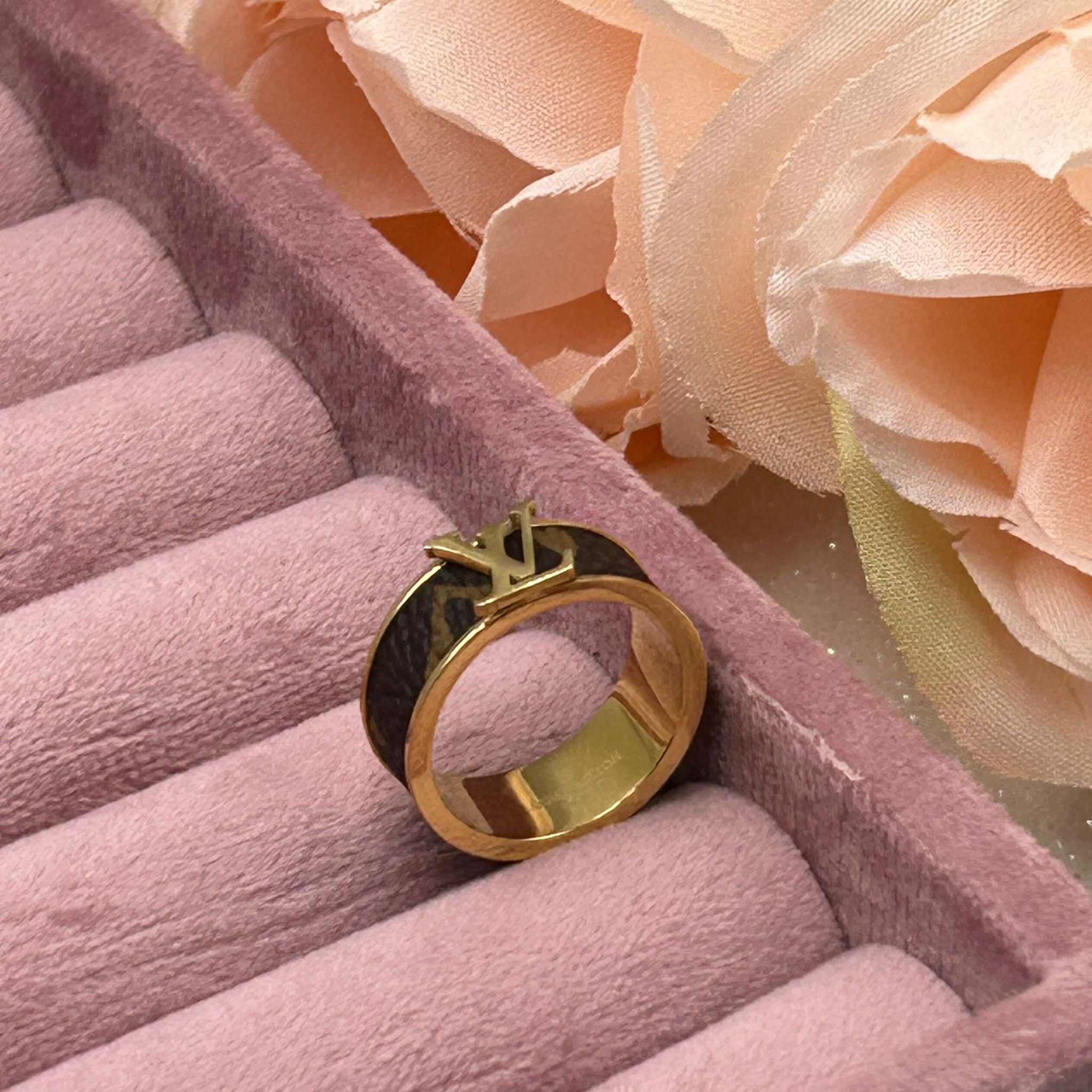 Anello 002