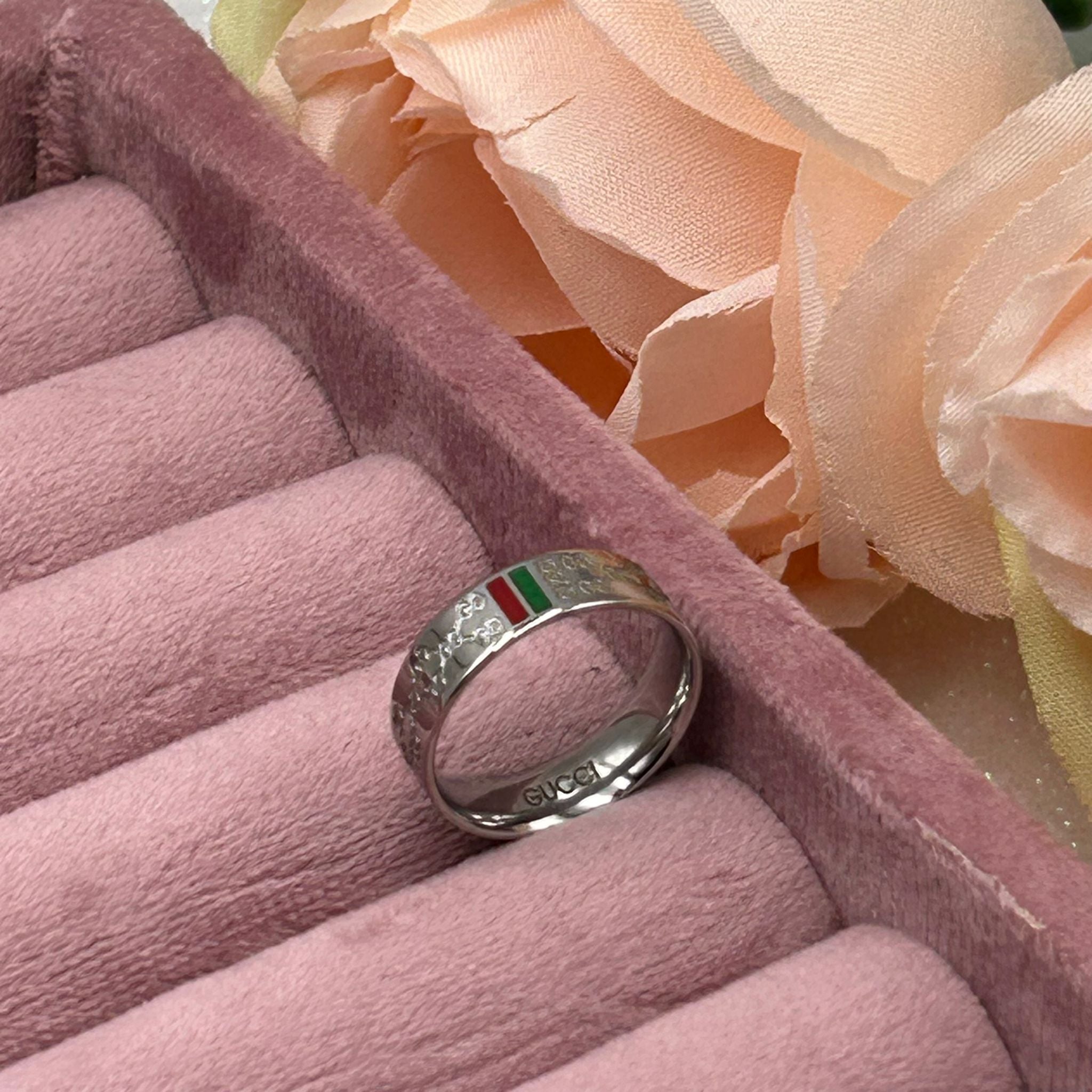 Anello 003